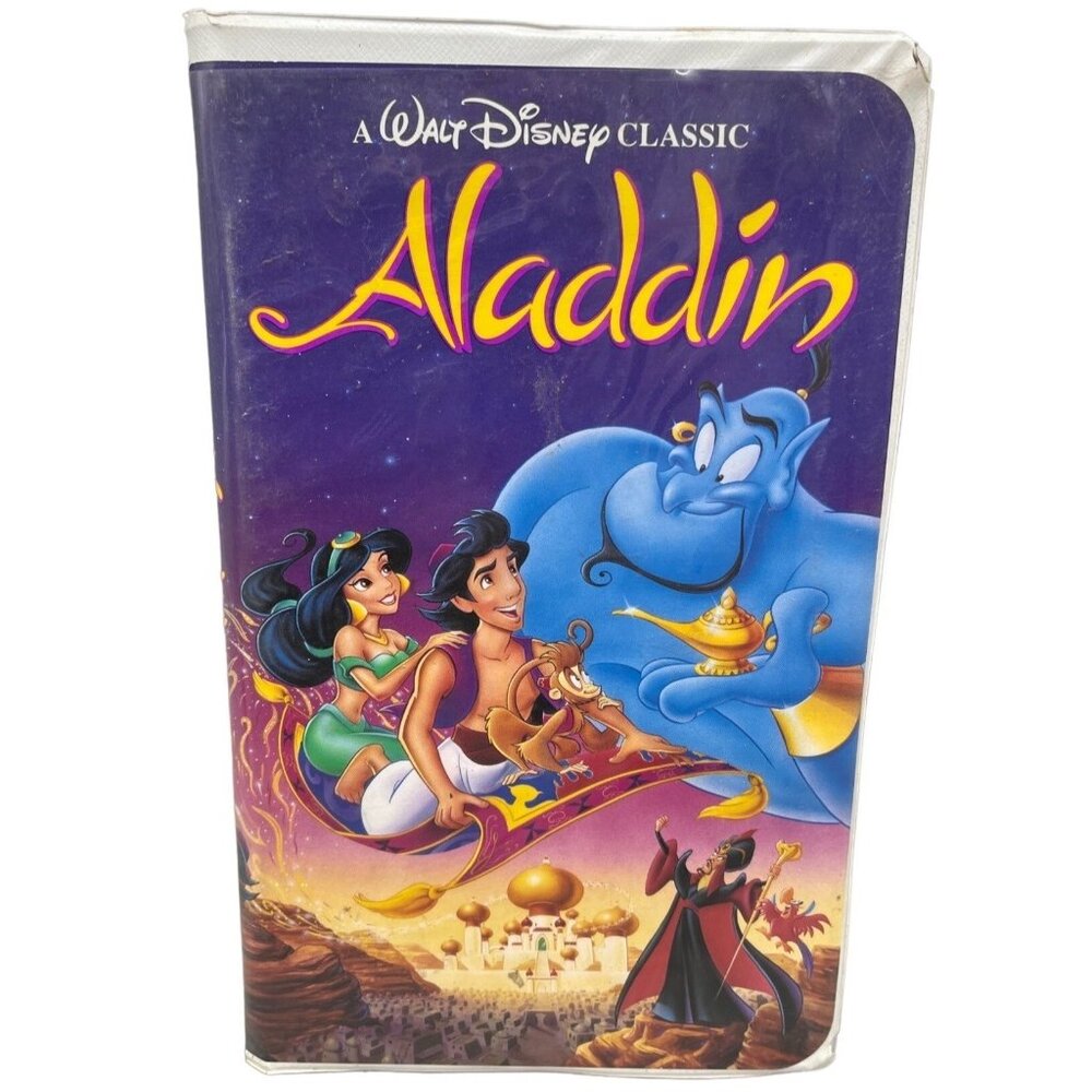 Aladdin VHS Walt Disney Classic Rated G 90 Minutes READ